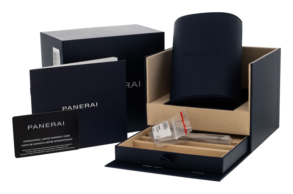 Panerai Luminor Logo PAM01085 Image 4